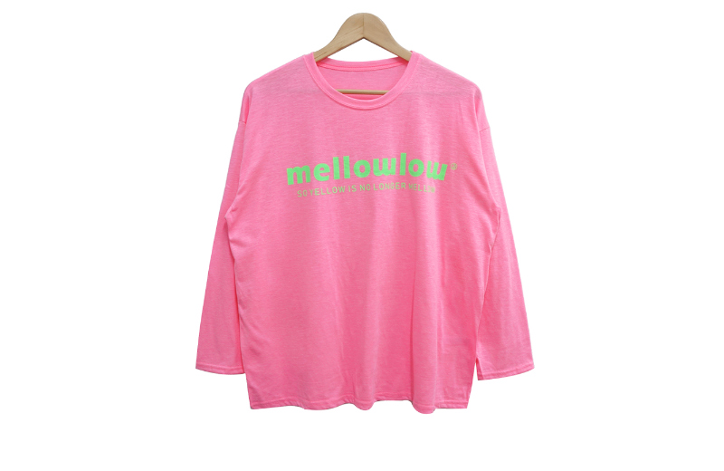 긴팔 티셔츠 핑크 색상 이미지-S1L11