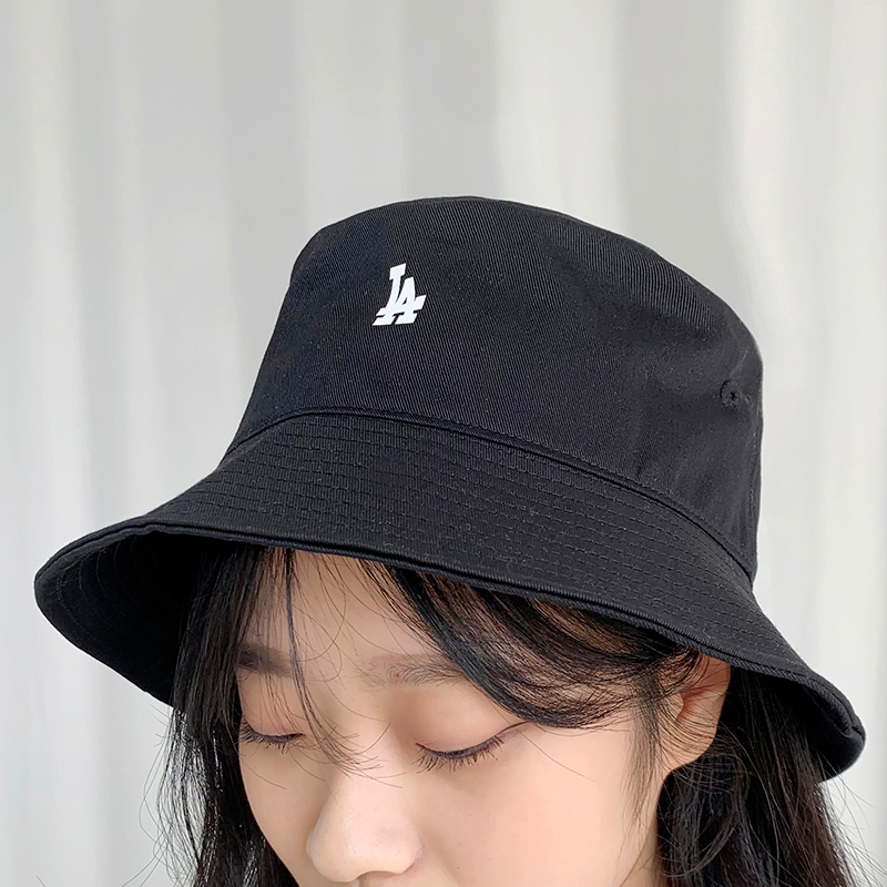 帽子 モデル画像-S1L10