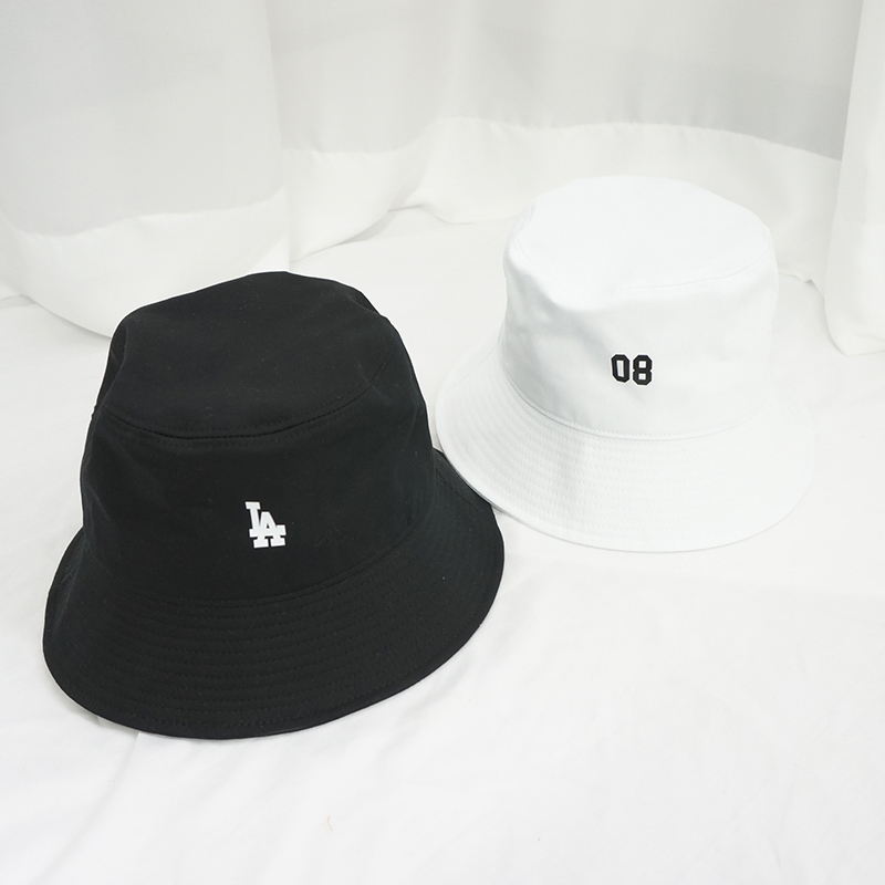 帽子 モデル画像-S1L17