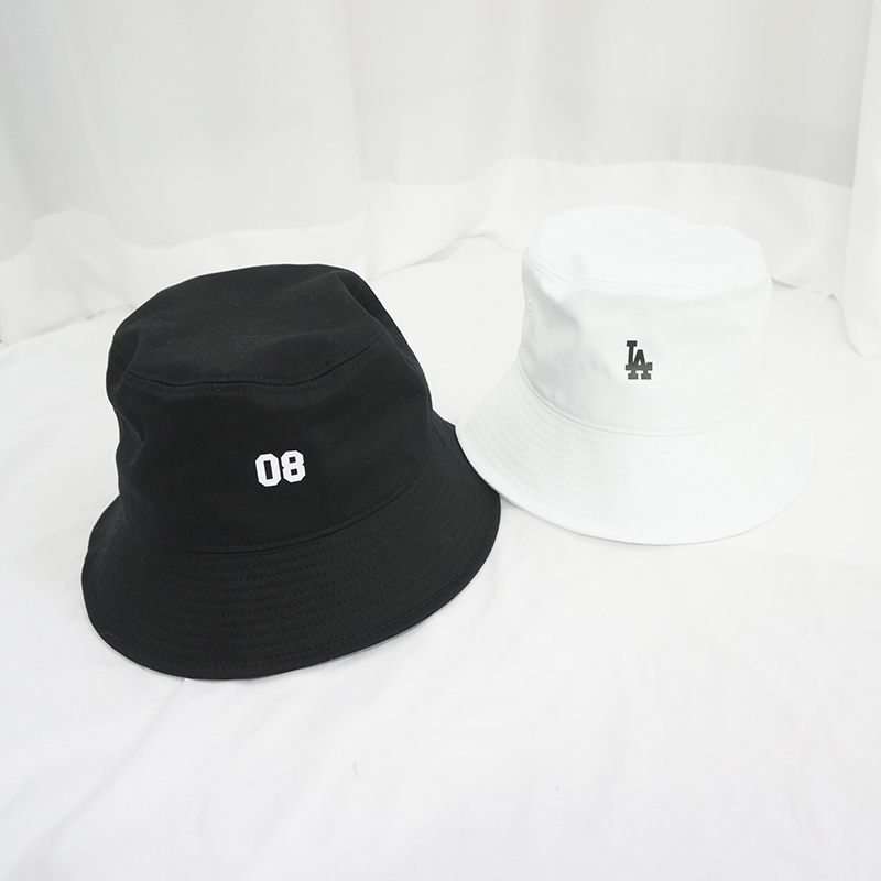 帽子 モデル画像-S1L18